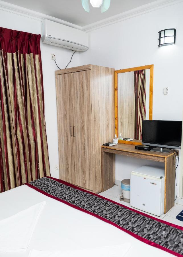 The G Ten Holiday Inn Hulhumale Dış mekan fotoğraf