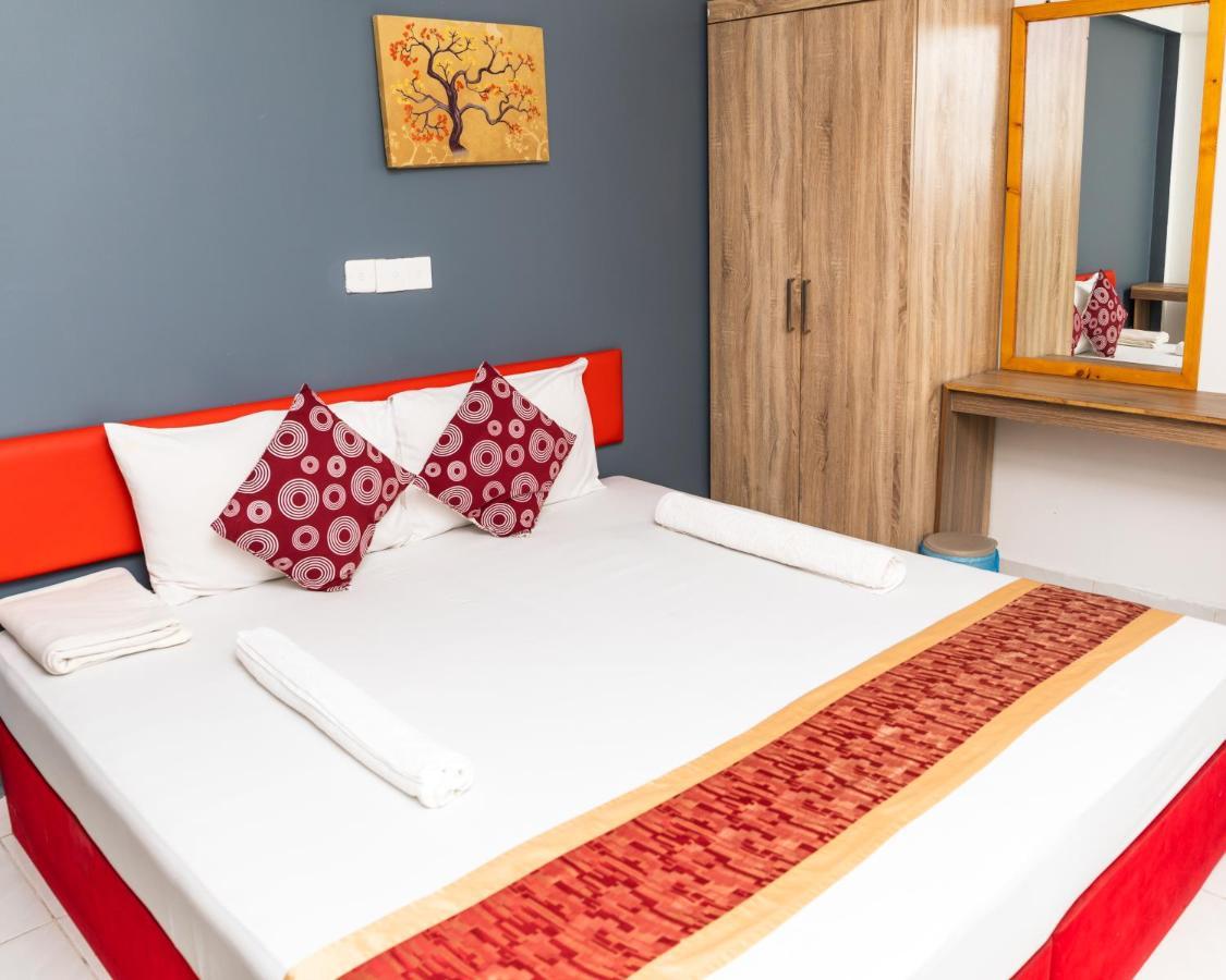 The G Ten Holiday Inn Hulhumale Dış mekan fotoğraf